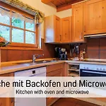 Tatil Evi Huettenchalet Waldschatz Mit Sauna, Kamin Und Eingezaeunt Alpirsbach